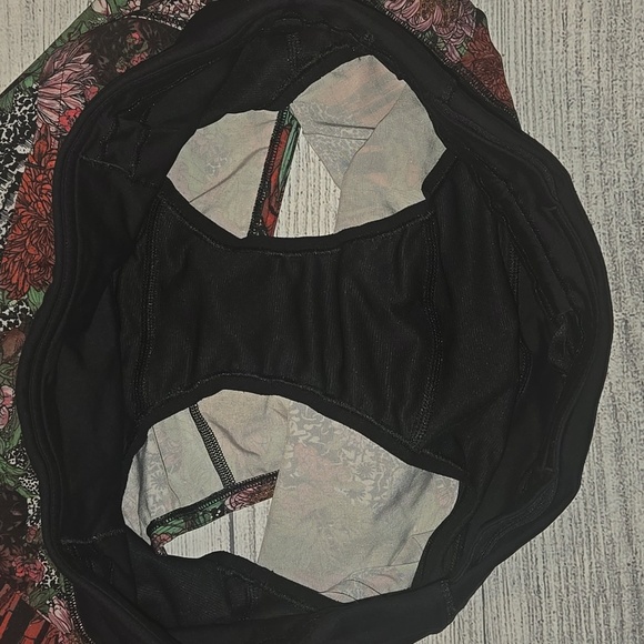 Lululemon Women's Run Times Short II Zen Garden Black Size 6 - Picture 6 of 7